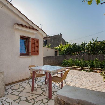 Rooms Ester Cres Exterior foto