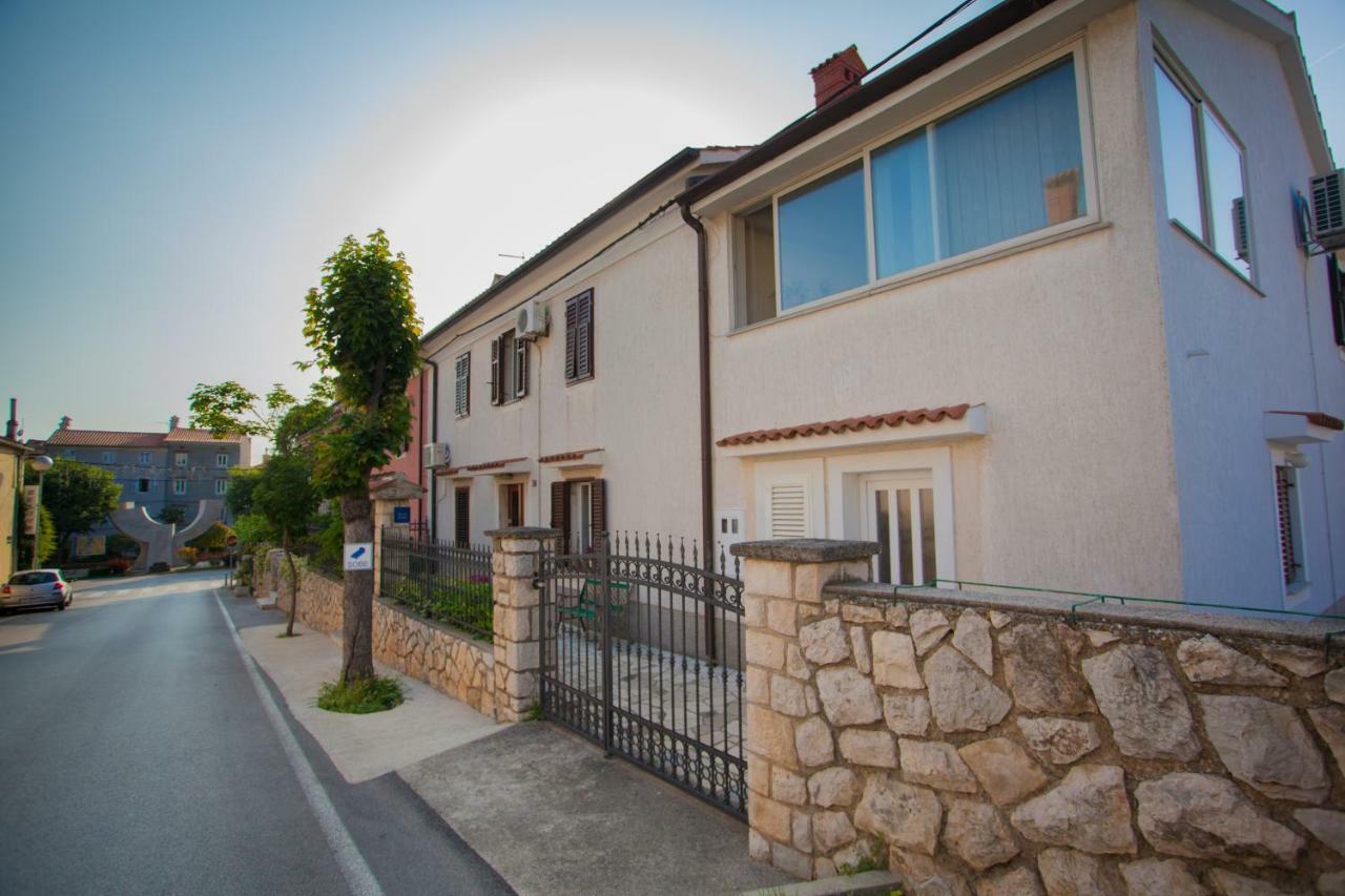 Rooms Ester Cres Exterior foto